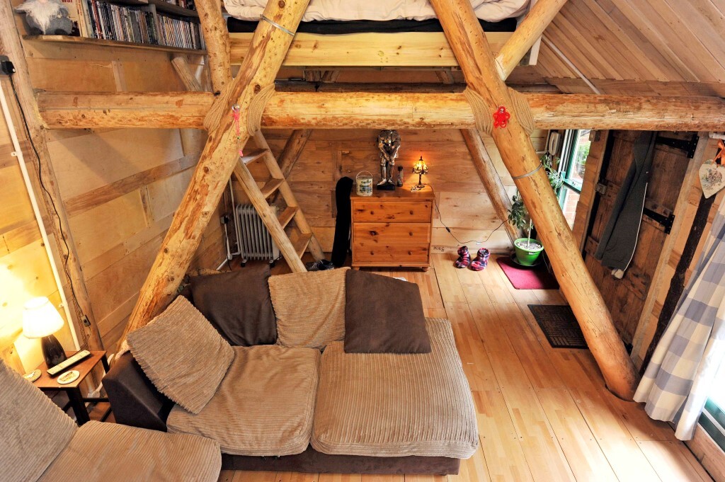 The lounge area