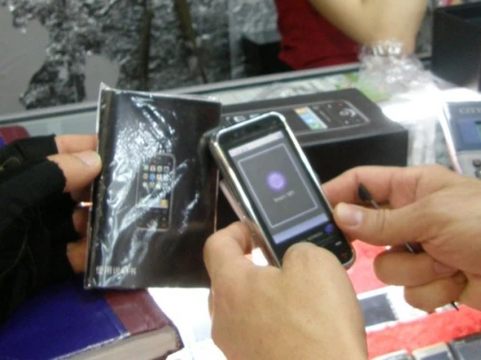 5 button navigation and stlylus had me missing the iPhones touchscreen