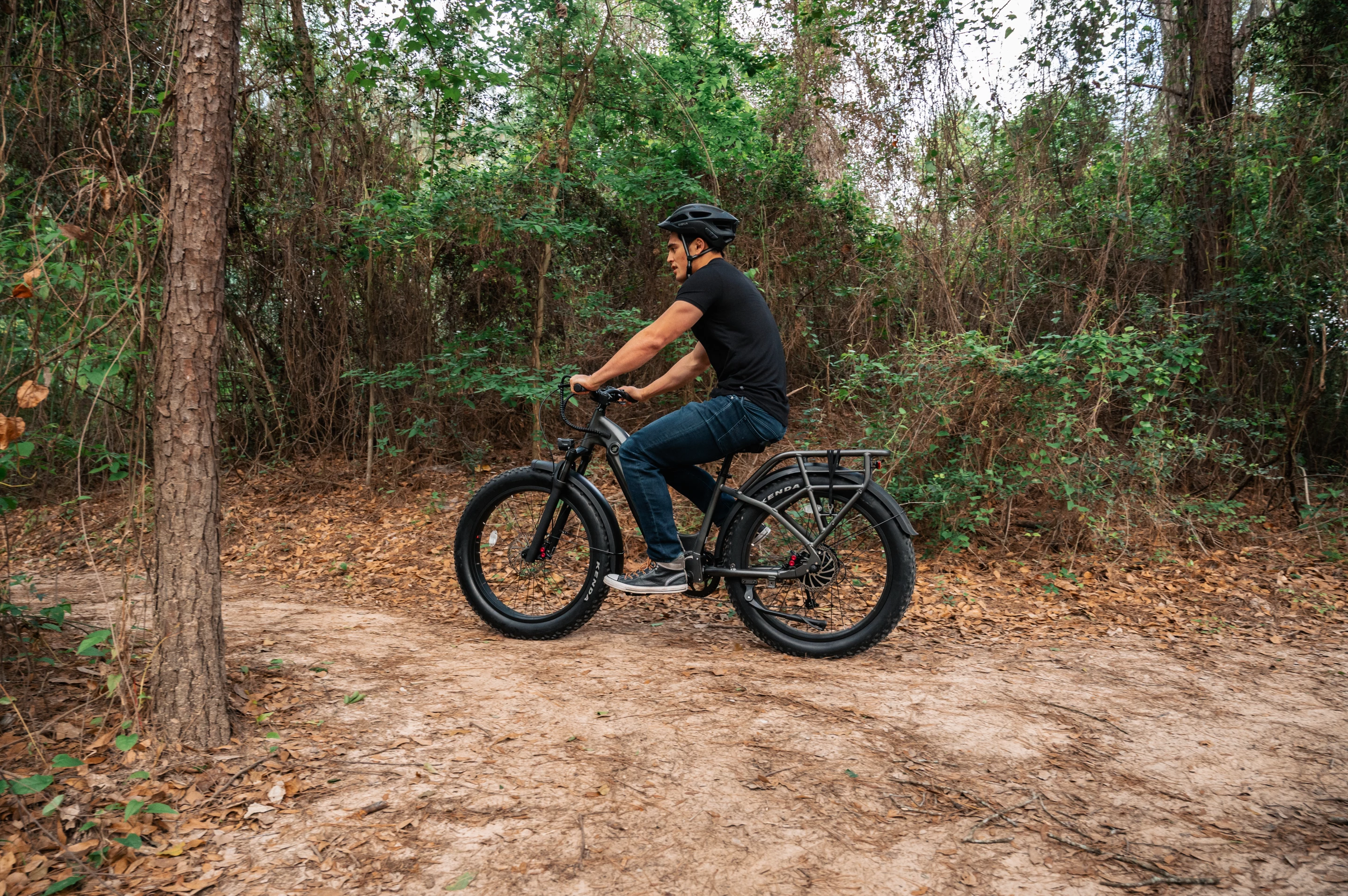 The Rift features a "powerful and responsive" geared hub motor, and can ride as a Class 2 or Class 3 ebike