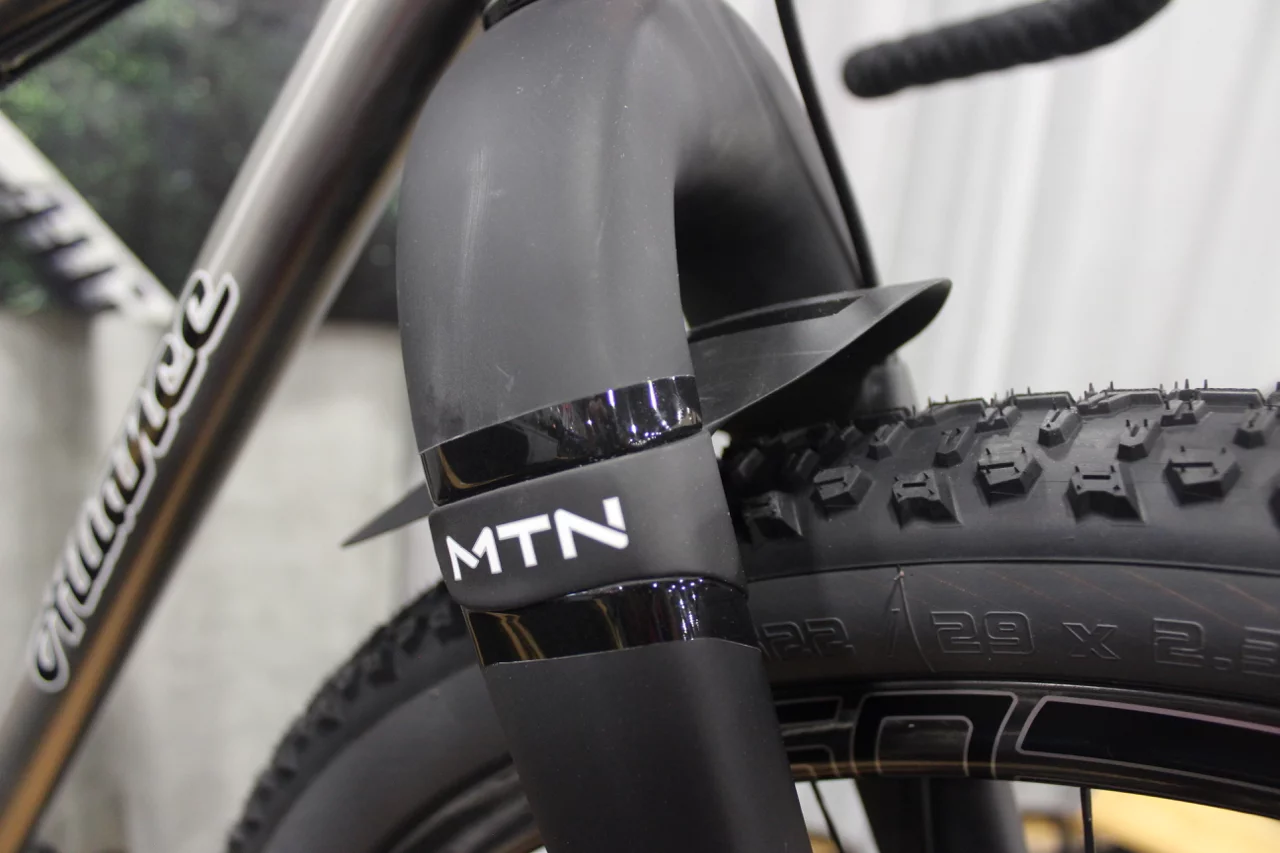 A fork with an integrated mud guard, from Enve Composites