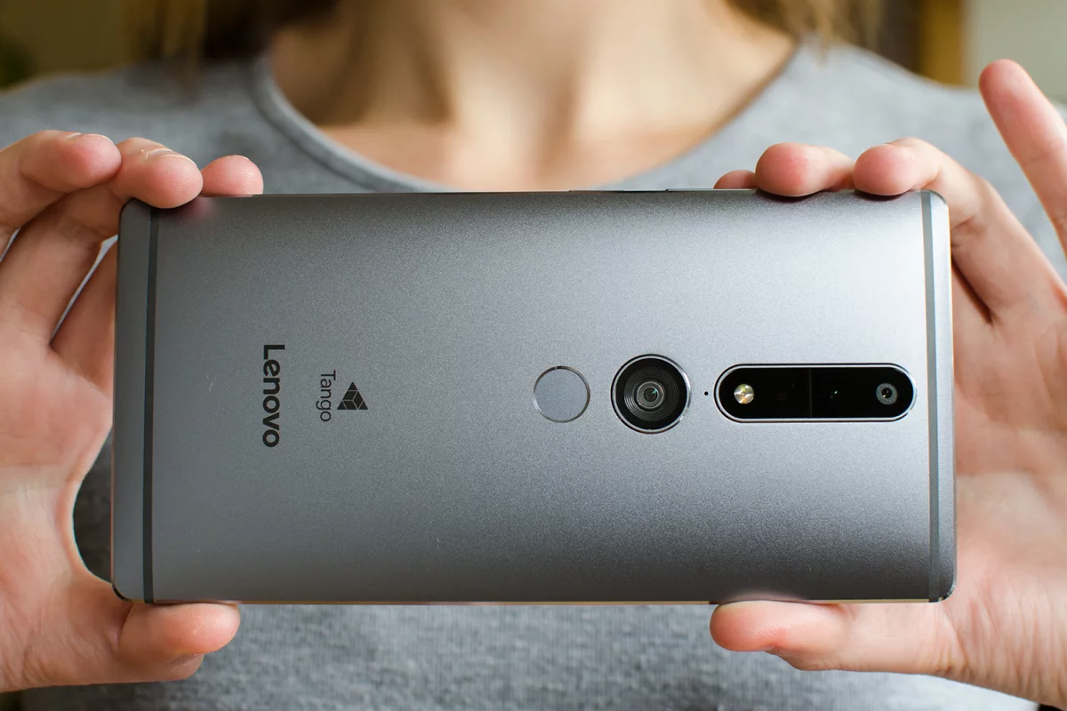 New Atlas reviews the Lenovo Phab 2 Pro, a massive phablet with Google's Tango technology