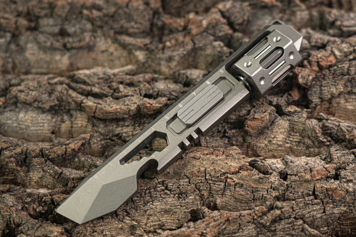 Prying, wrenching, screwdriving multitool has the soul of a six-shooter
