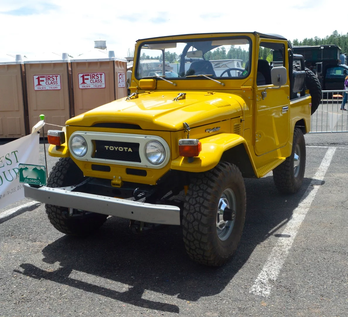 You didn't think we were done with meticulously kept/restored Land Cruisers, did you?