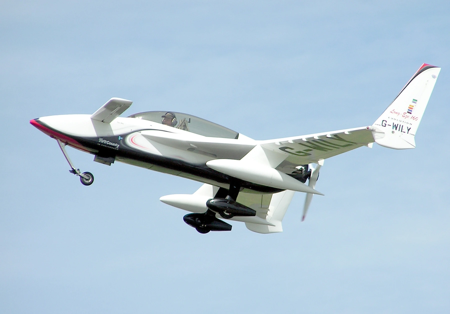 A fully operational Long-EZ, not unlike the one purchased by FOTC (apart from this one has a fuel engine)