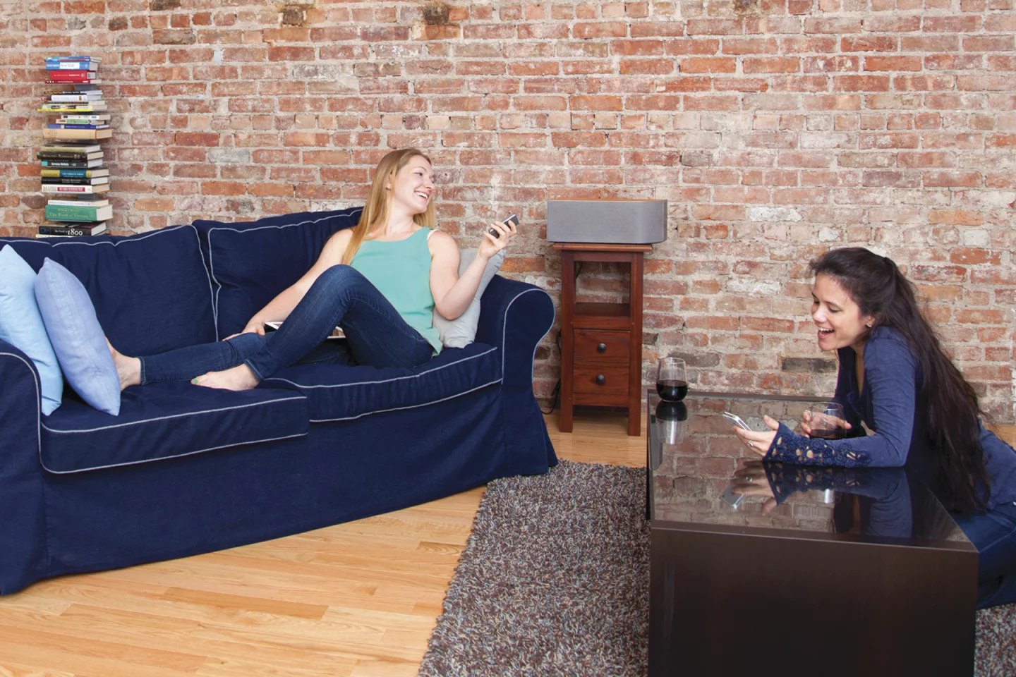 Up to eight different Wren speakers can be connected to the same network for synchronized multi-room playback