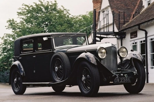 The original Bentley flagship, the 8-liter