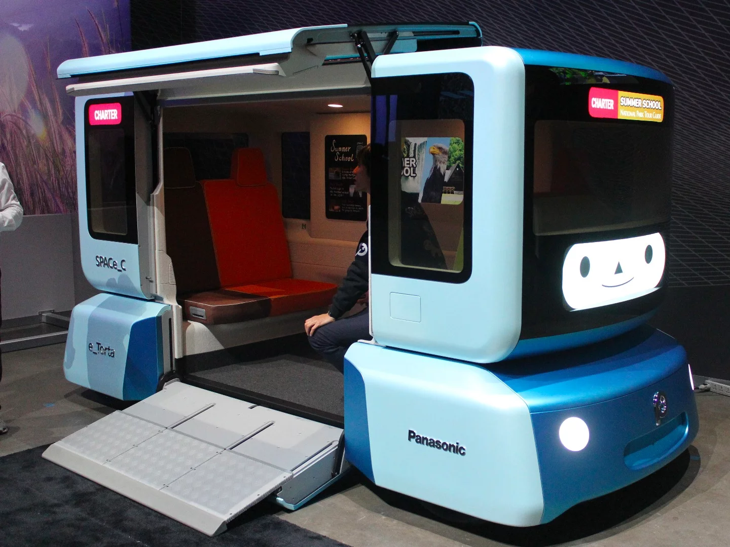 Another autonomous, modular chassis/pod concept, the Space_C from Panasonic