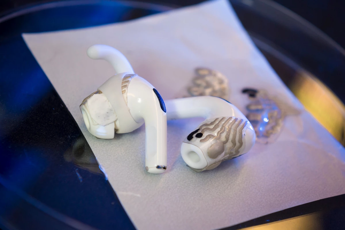 The sensor-equipped earbuds are much less bulky and constrictive than conventional EEG headsets
