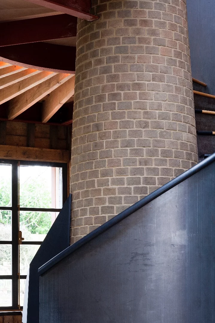 Detail of the stone chimney