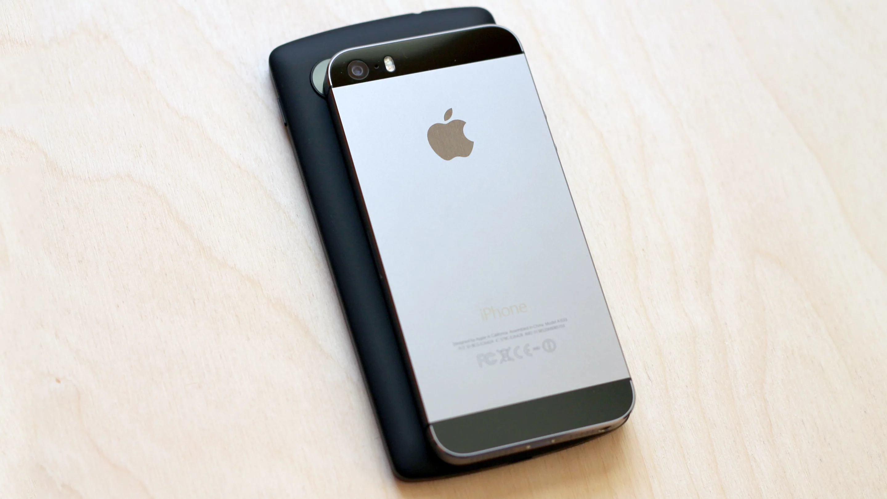 There's no mistaking which phone is bigger