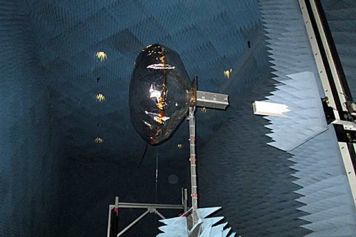 One of the Mylar test antennas