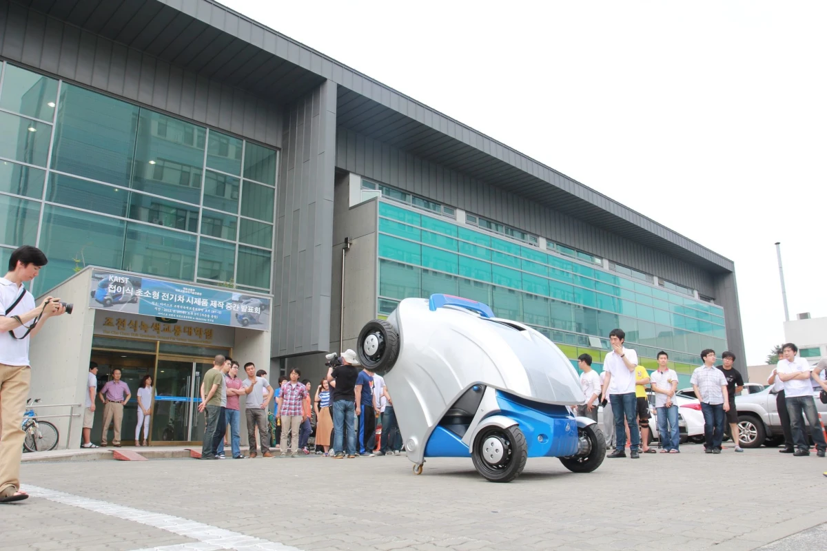 The Armadillo-T folds up to use less parking space