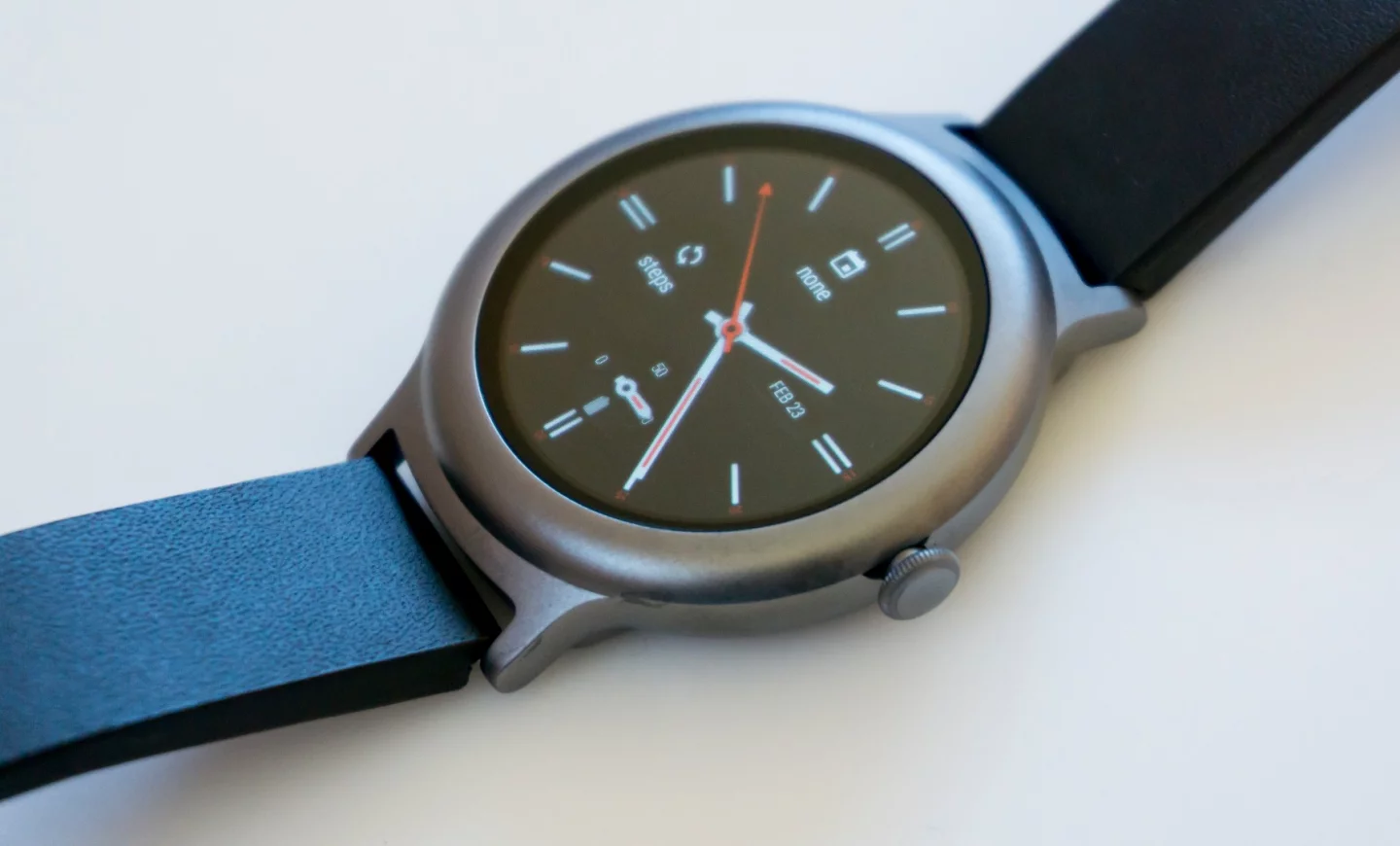 The Style has a clean and simple design