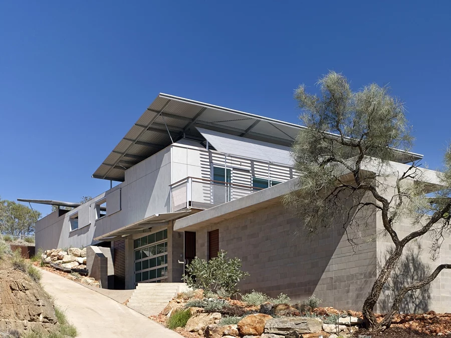 The Desert House is built in Alice Springs, Australia
