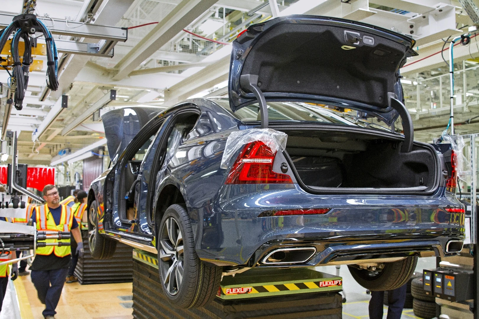 Volvo plans to invest around $1.1 billion in its new US manufacturing operation and add about 1,500 jobs by year-end and 4,000 in total