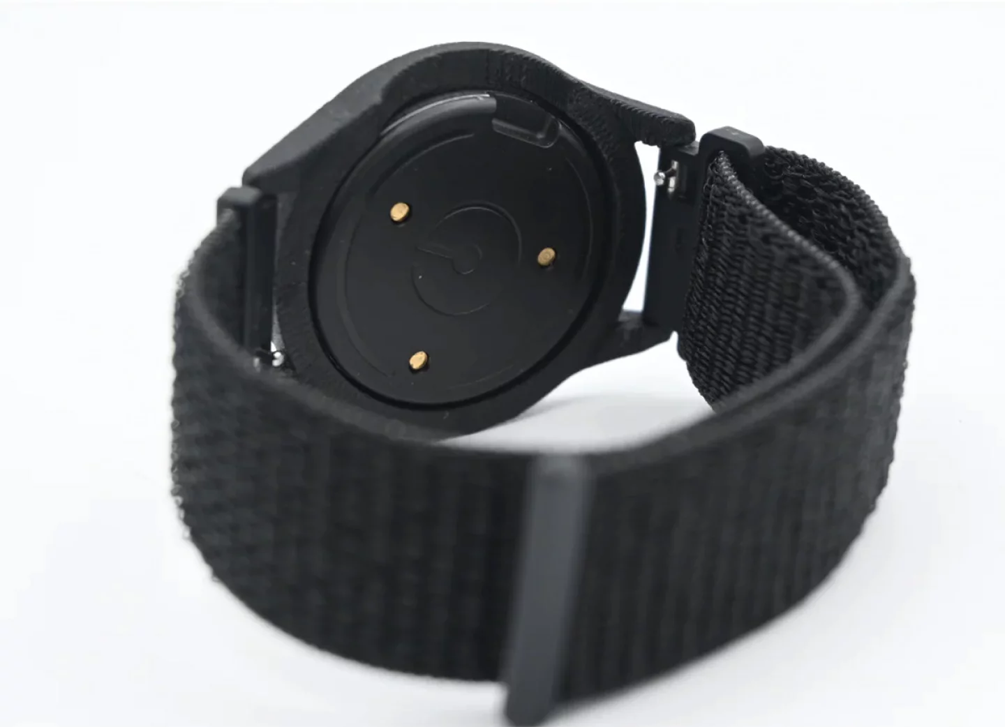 Heir smartwatch sensor adds fitness tracking to analog watches
