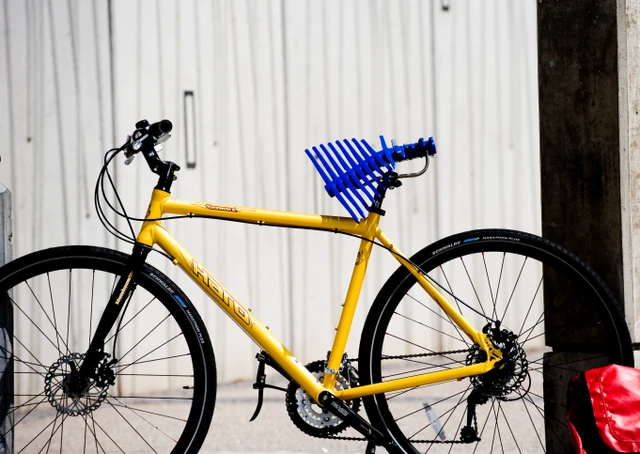 The Manta bicycle saddle
