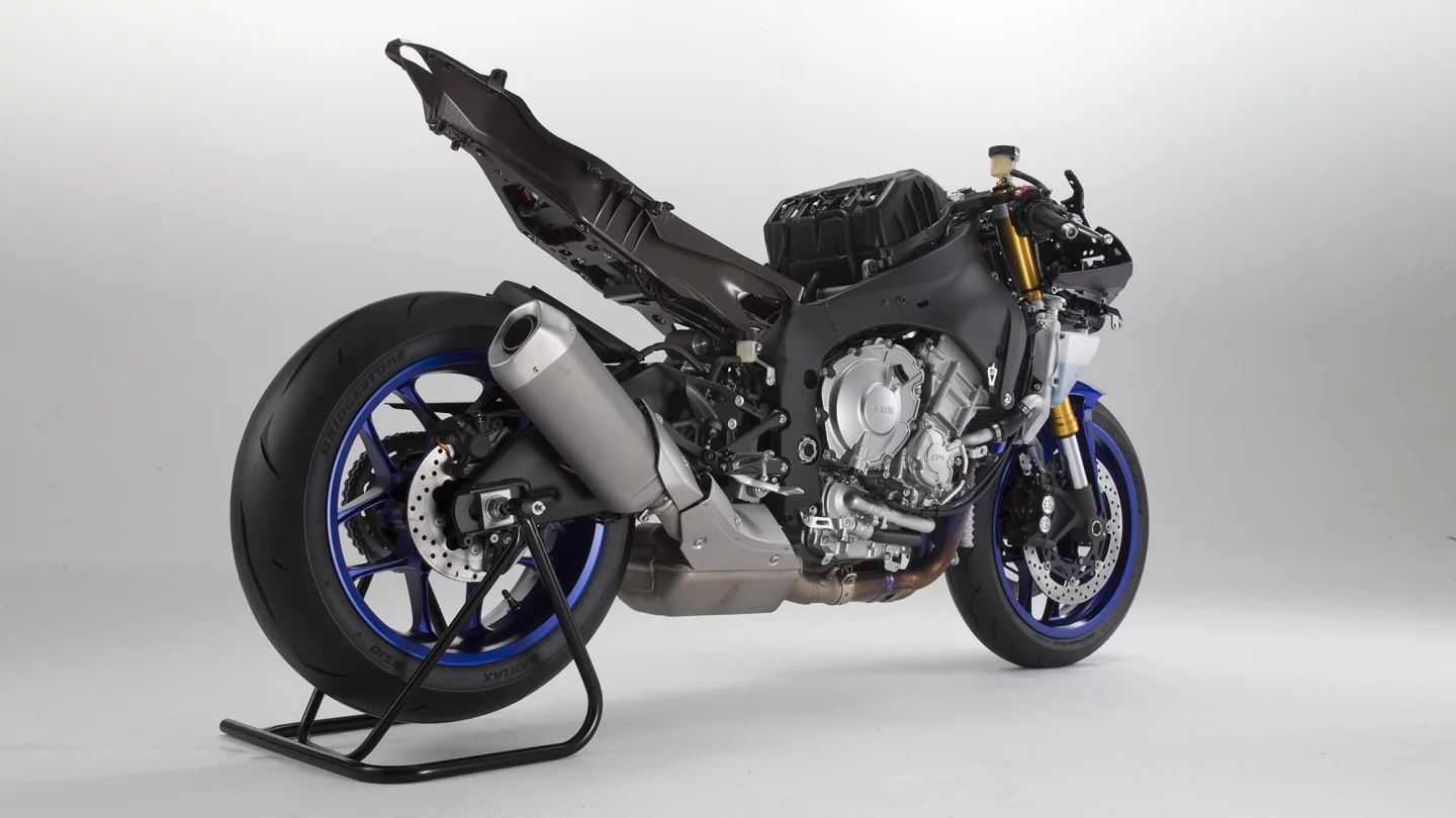 2015 Yamaha R1 - deltabox frame