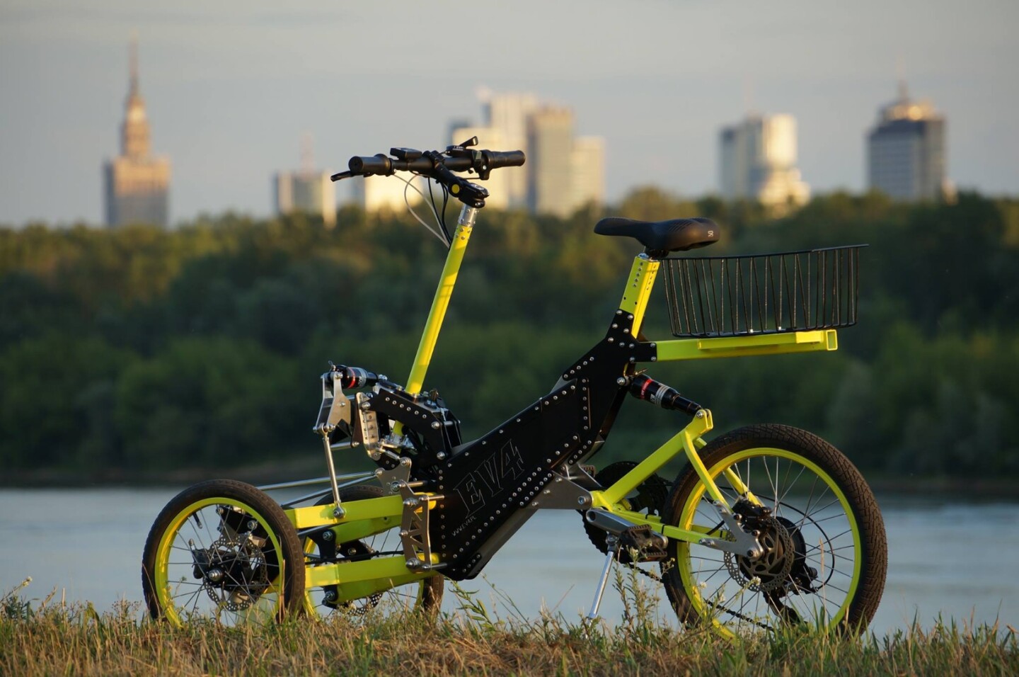 The tilting mechanism and suspension system is good for urban streets and off-road adventures