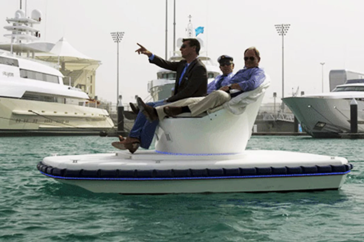 The appropriately named "sofa boat"