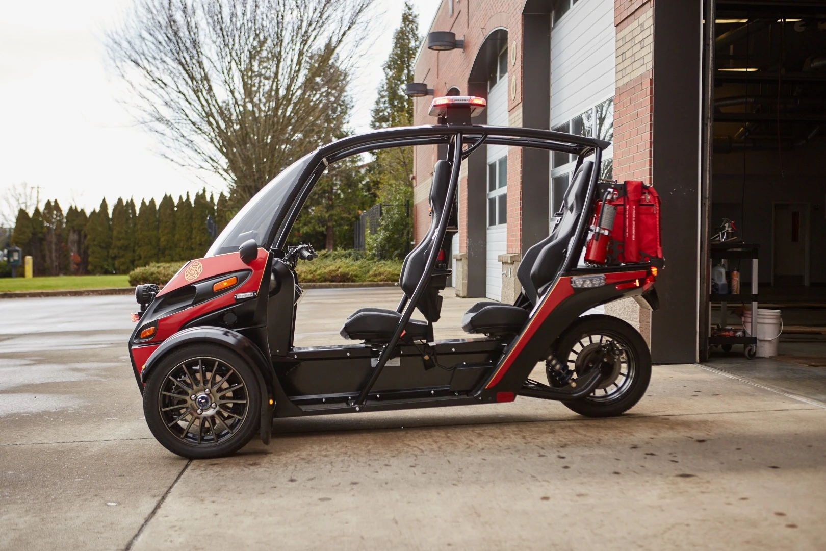 The Rapid Responder has a top speed of 75 mph and an all-electric range of 100 miles per charge