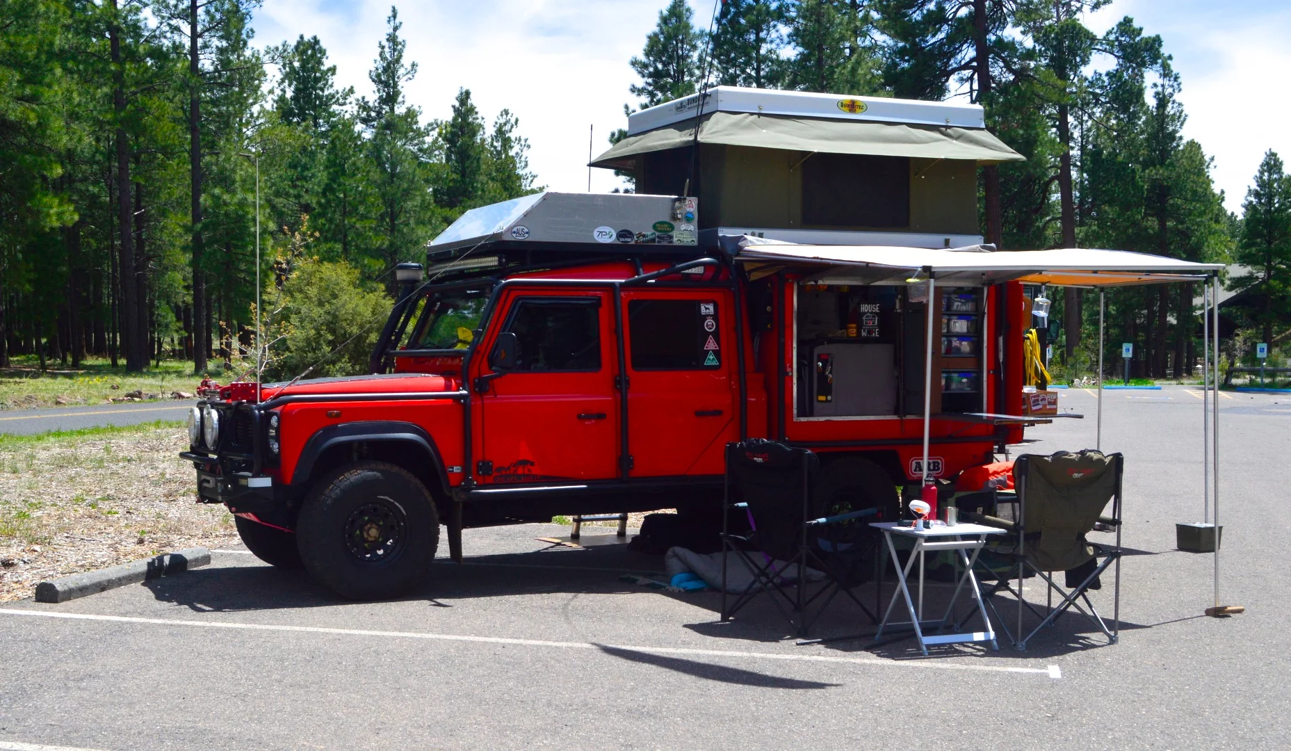 Special exhibition Land Rovers at Overland Expo West 2017
