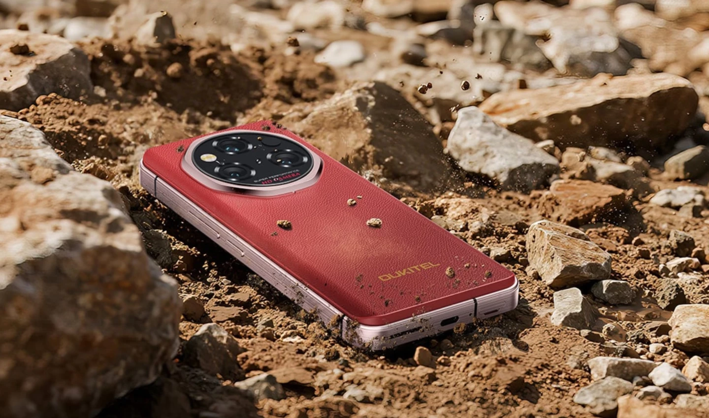 The WP210 features an aluminum-alloy frame, and is sealed against dust ingress