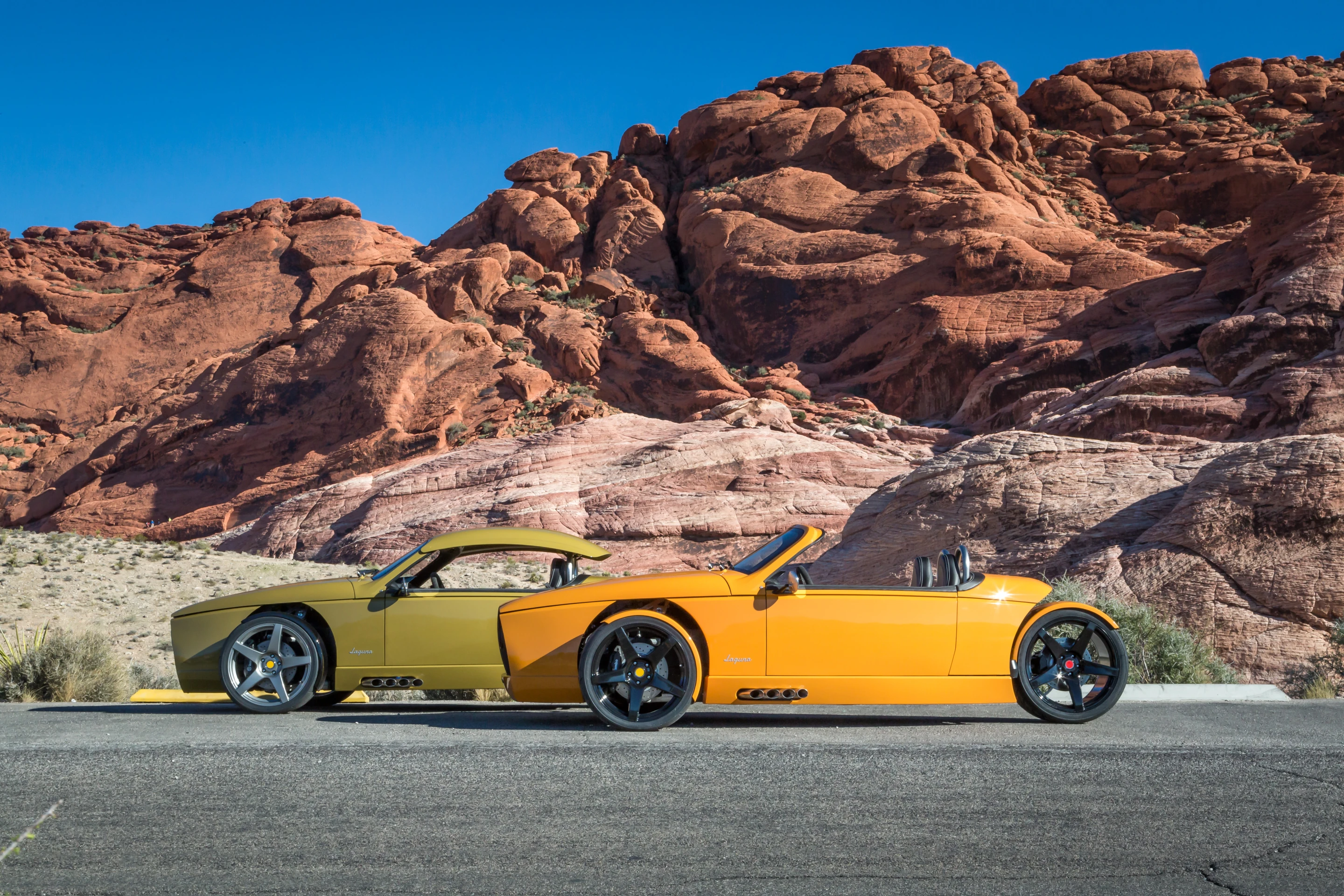 The Laguna has a carbon fiber body and roof panel to keep weight down