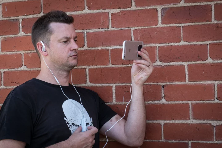 Sennheiser AMBEO Smart Headset adds 3D binaural audio to your iPhone videos