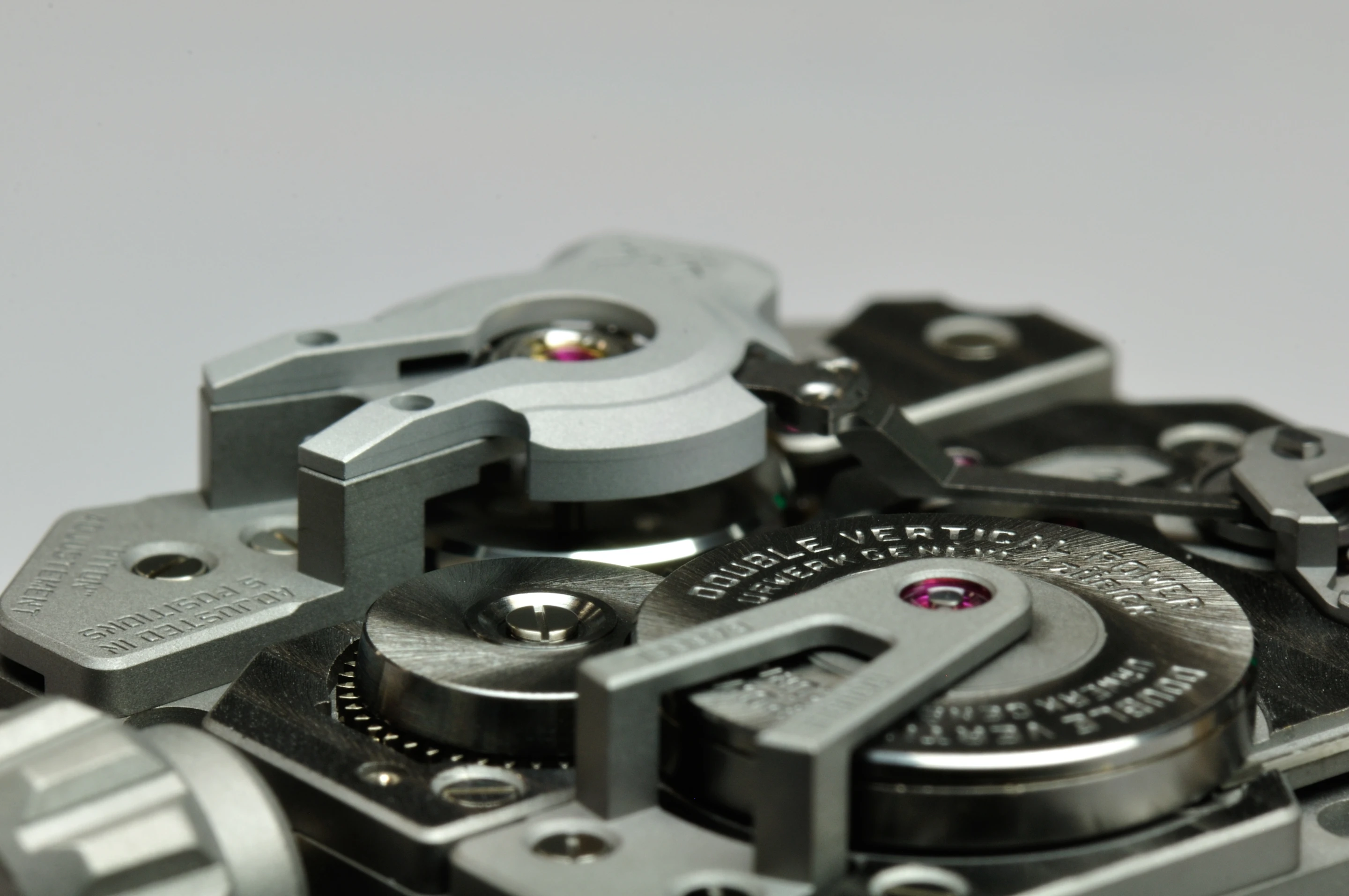 Instead of a battery, the watch uses a hand-turned Maxon generator for the electronics along with large double mainspring barrels to provide up to 80 hours of reserve power