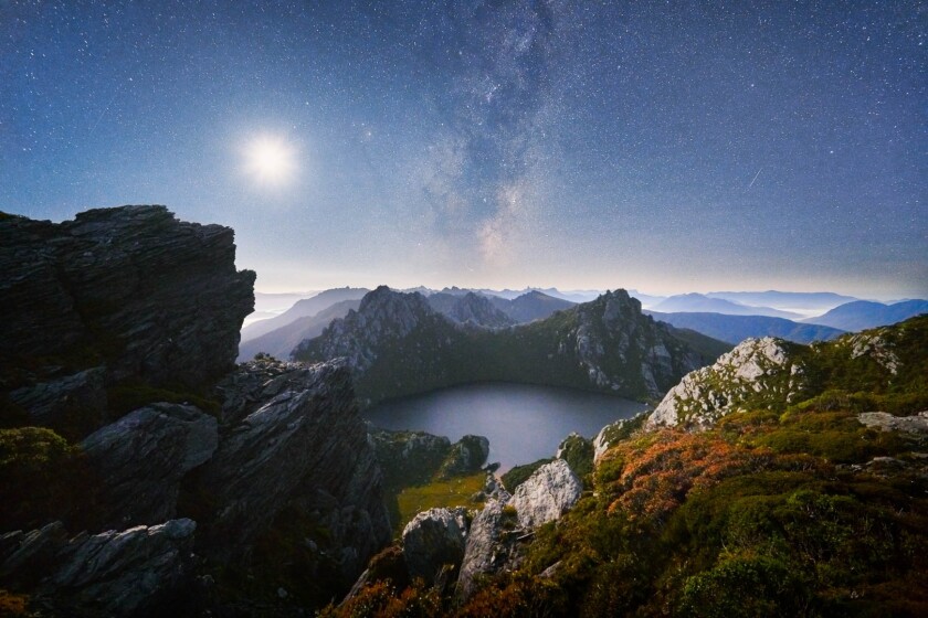 The overall winner of the 2018 David Malin Awards entitled Crescent Moon at Lake Oberon