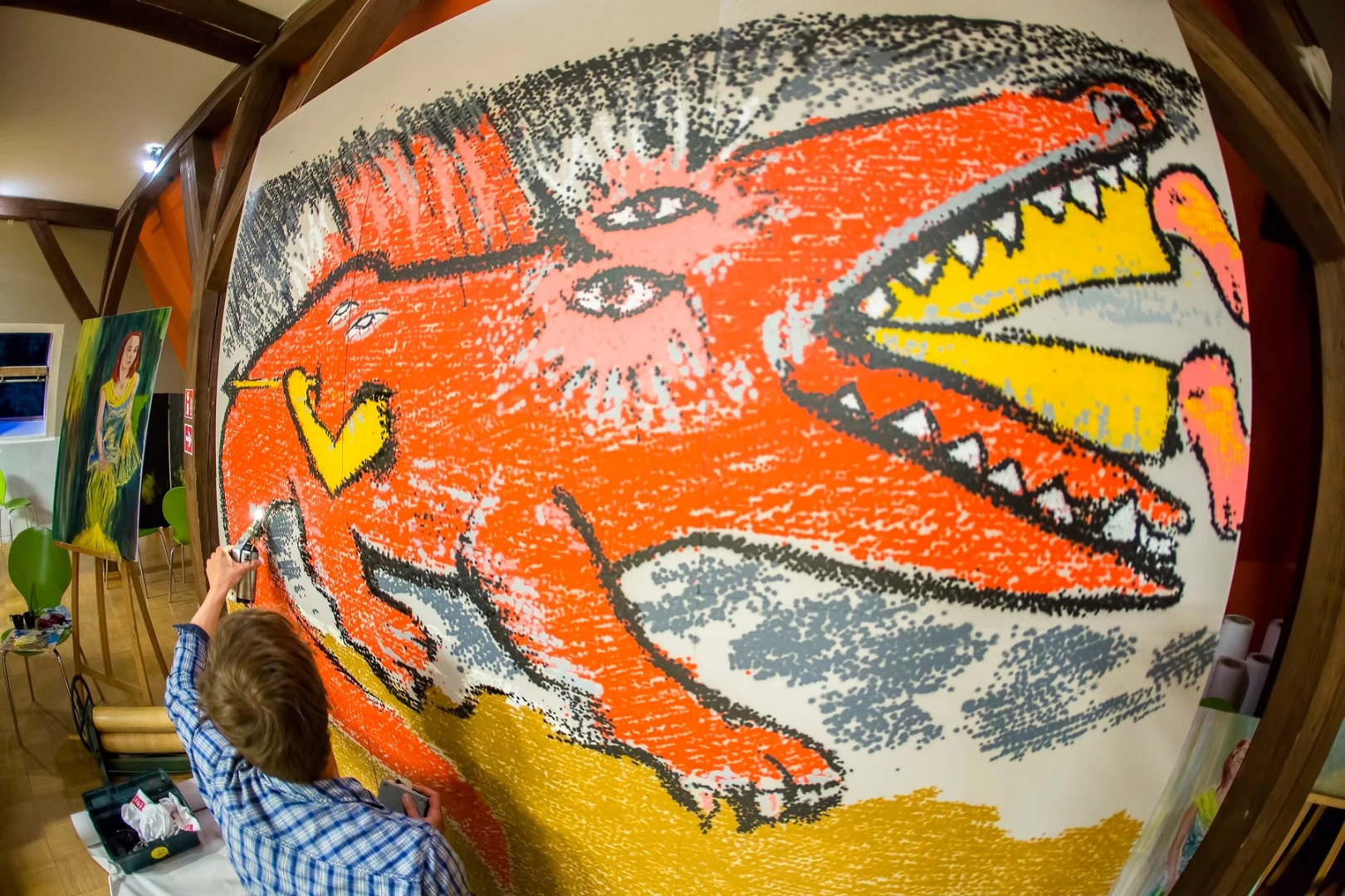 The SprayPrinter can be used for applying up to 50 layers to artwork