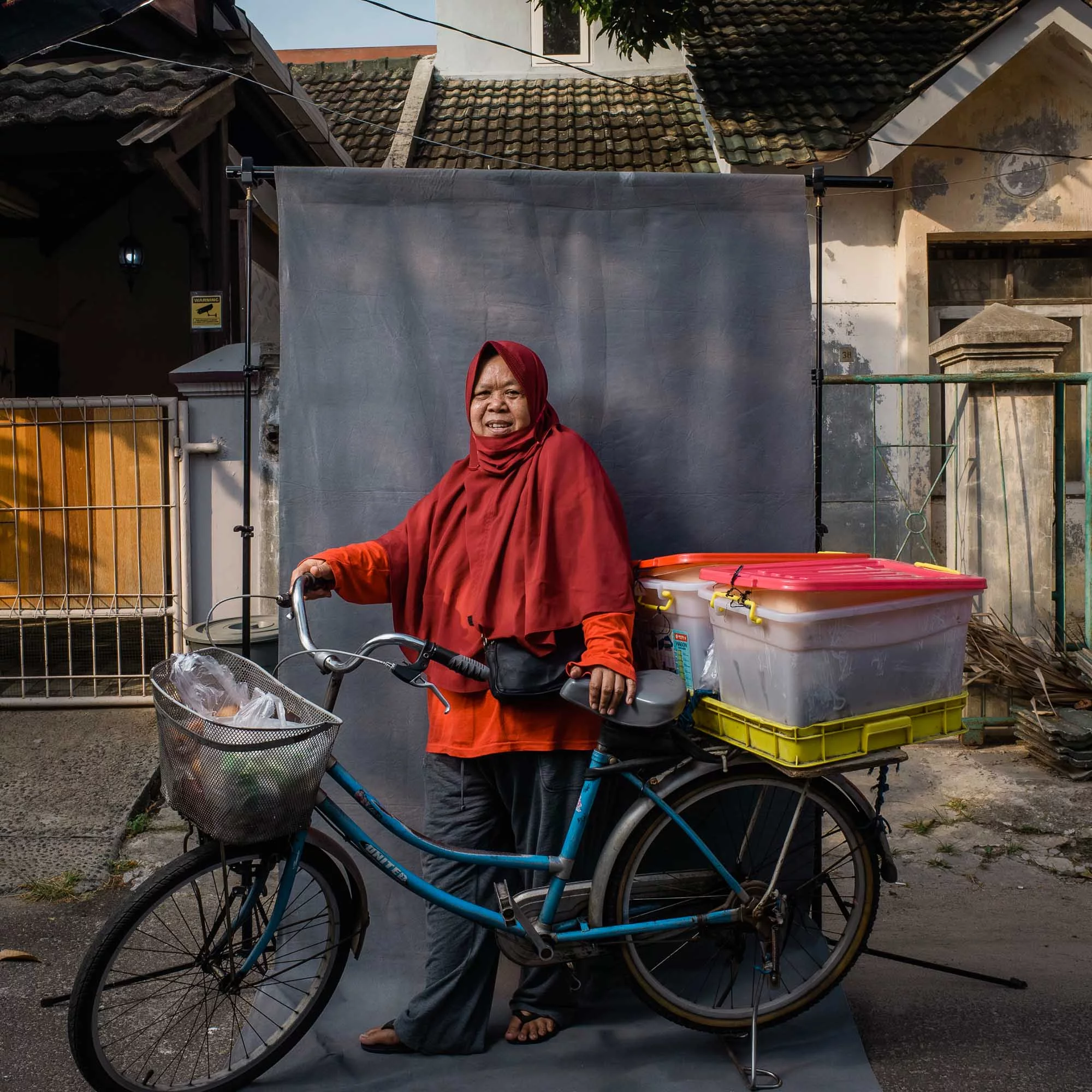 Bicycle Street Sellers of Jakarta began in 2020, documenting Indonesia's cycling trend during the COVID-19 pandemic. Initially focused on lifestyle portraits, it evolved to highlight those who rely on bicycles for their livelihoods and those who sell them