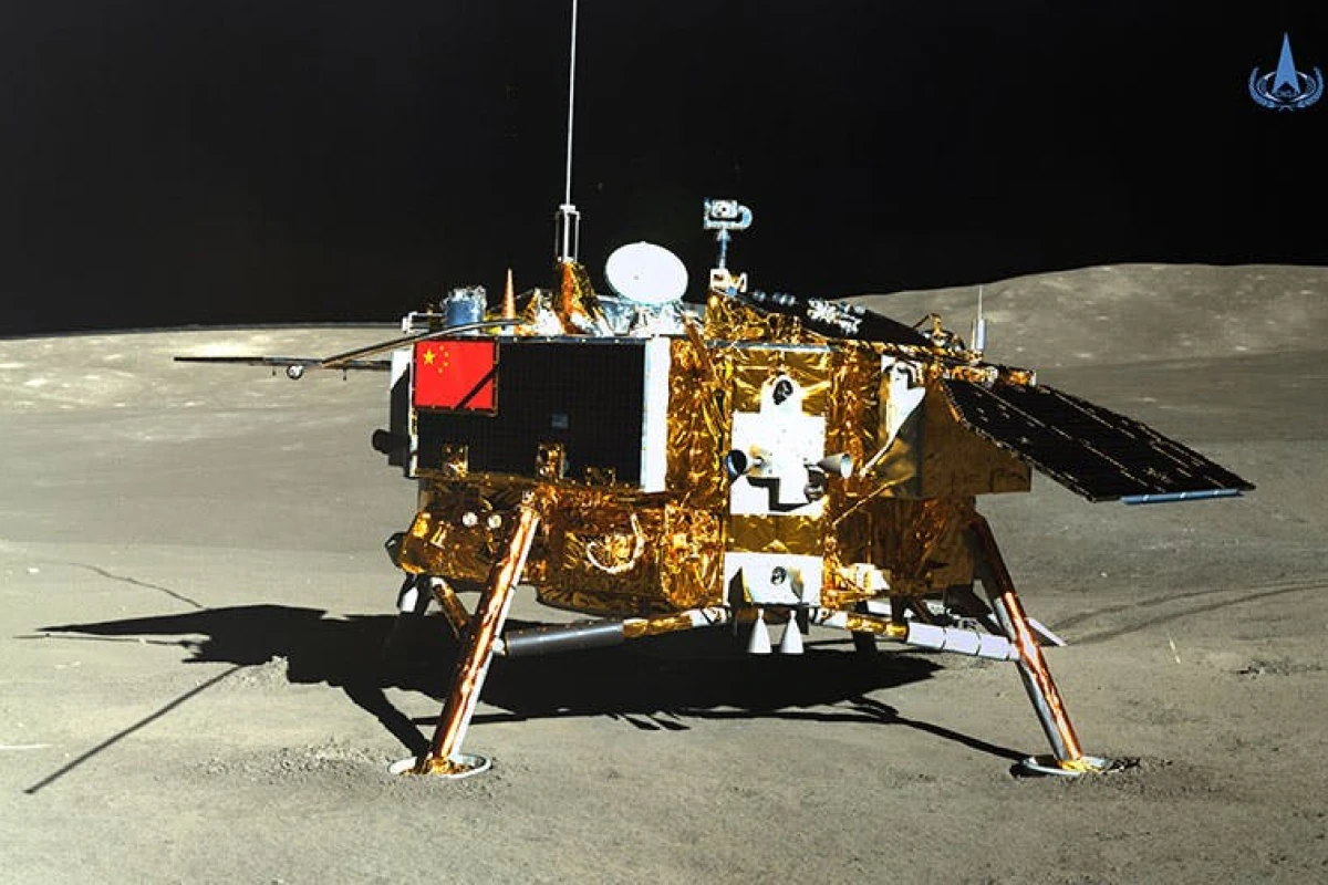 The Chang'e-4 lander, as seen by the Yutu 2 rover