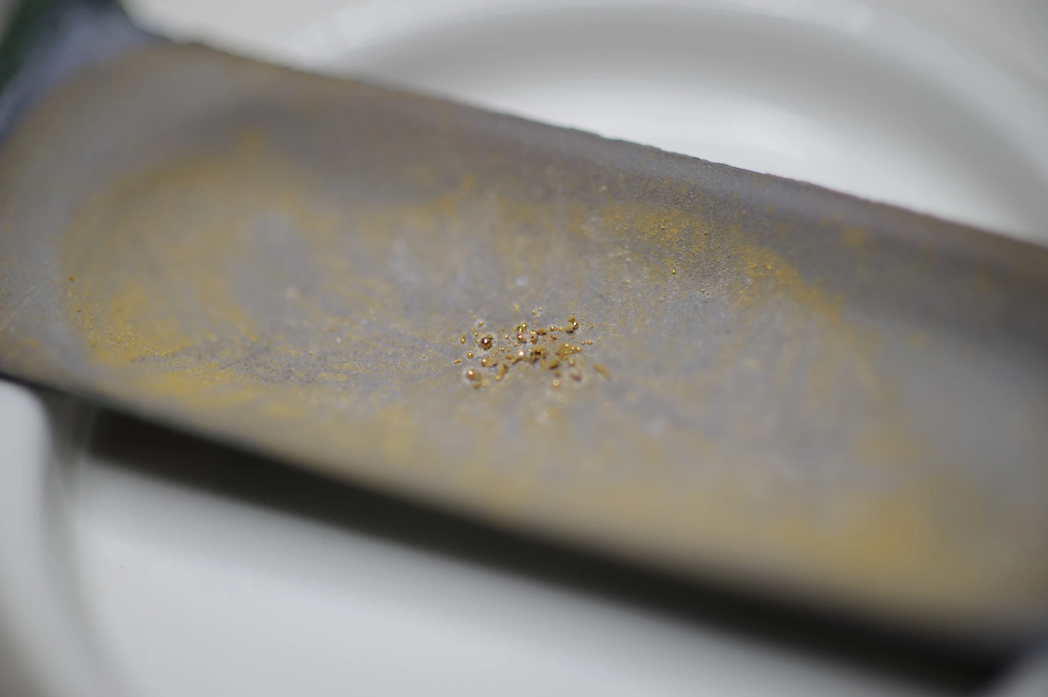 Gold flecks produced by The Great Work of the Metal Lover (Photo: G.L. Kohuth)