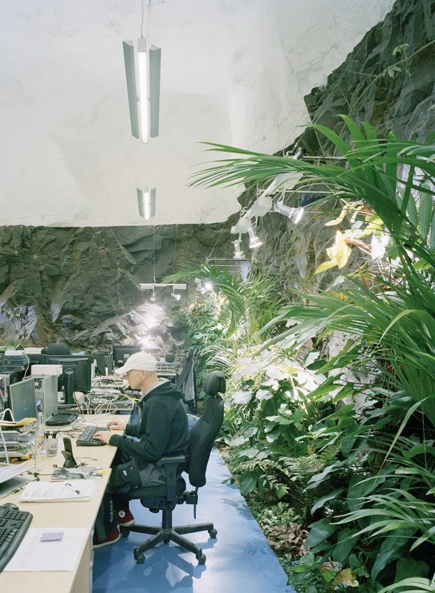 The architects were asked to treat the granite rocks as if they were a living organism (image from AF-L)