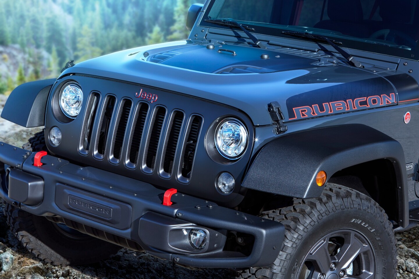 Added for the 2018 Jeep Wrangler in the new JL platform is a 2.0-liter turbocharged four-cylinder