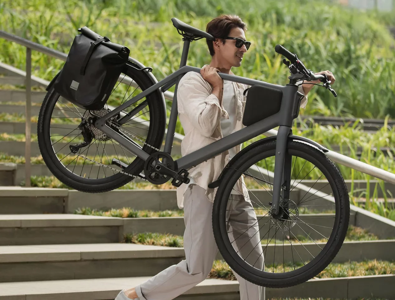 The Lemmo One and its Smartpac reportedly weigh a combined 18 kg (40 lb)