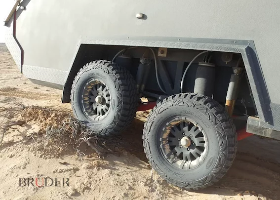 A closer look at the suspension doing work