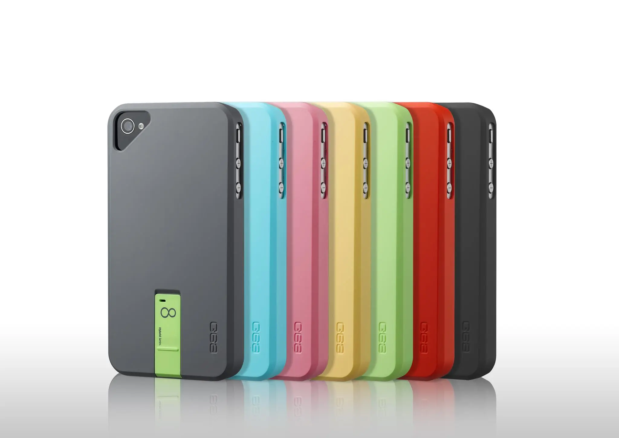 The Hybrid Series USB Case is an iPhone 4/4S case with a built-in removable Flash drive