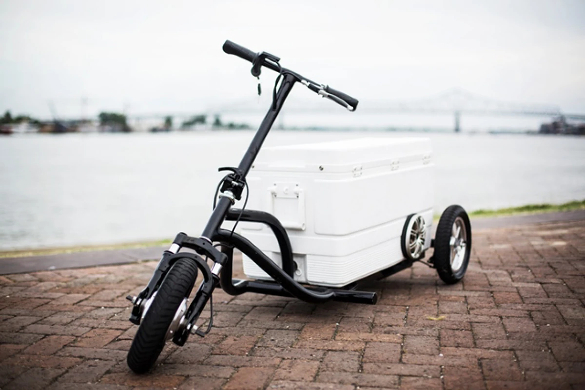The Kreweser is a motorized cooler