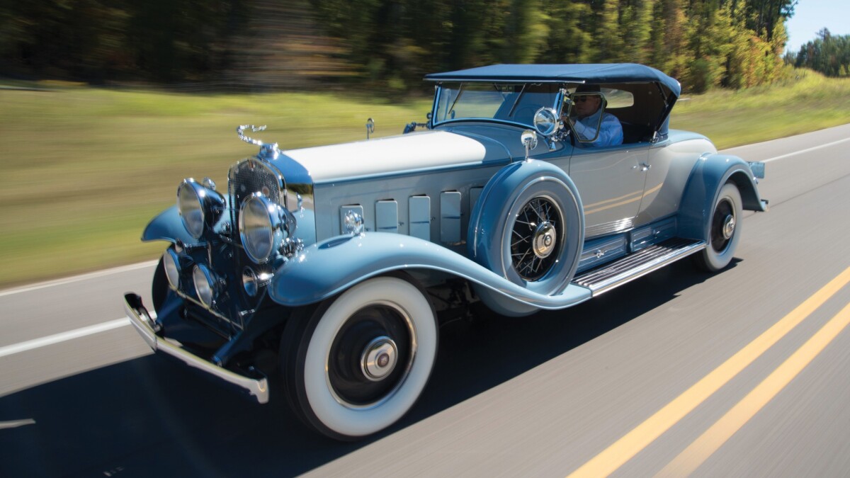 This 1930 Cadillac V-16 Roadster sold for $1,100,000