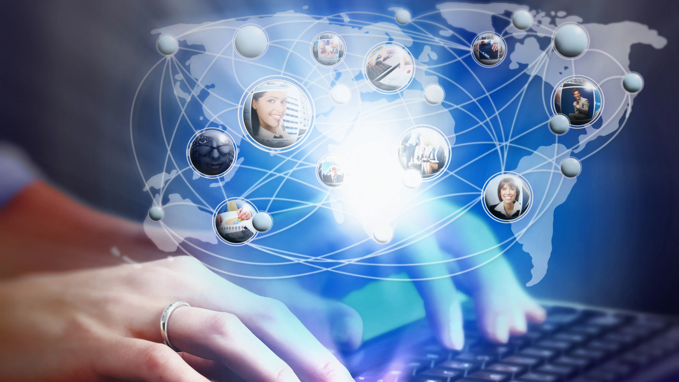 A team from Mexico has achieved transfer rates of 10 Gbps using a visible light Li-Fi system