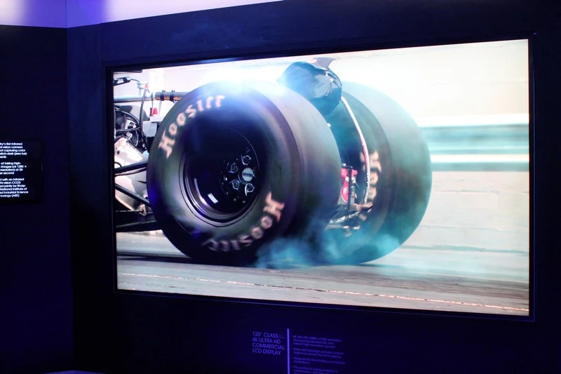 4K was everywhere at CES, including this large screen from Sharp (Photo: Eric Mack/Gizmag.com)