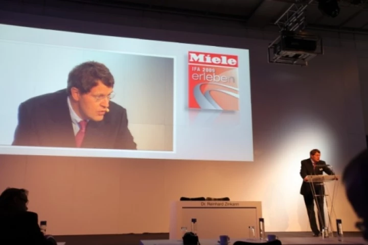 Miele launches hybrid vacuum cleaner at IFA 2009