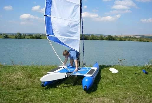 The MiniCat assembly process - around 30 minutes with no special tools required.