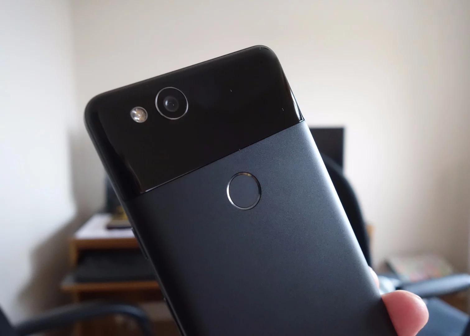 The textured effect on the back of the phone means it feels great in the hand