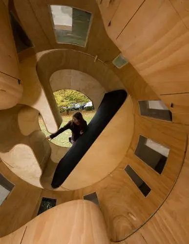 Roll it flexible housing solution (Image: University of Karlsruhe)