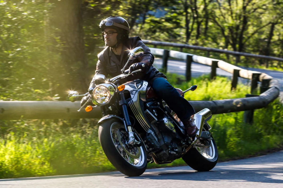 New French company Midual joined the limited-edition hyper-priced motorcycle marketplace this month, with an ingenious redesign of the century-old boxer-twin motor, an aerospace-quality cast monocoque frame, a rethink on the cooling system, bespoke personalization, a we-come-to-you service model, a rare standard of detail and craftsmanship, and a EUR140,000 (US$185,400) price tag