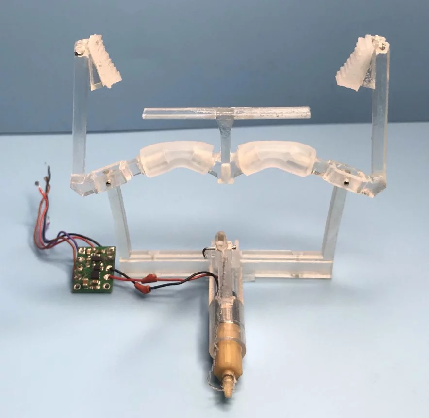 A close-up view of the gripper mechanism